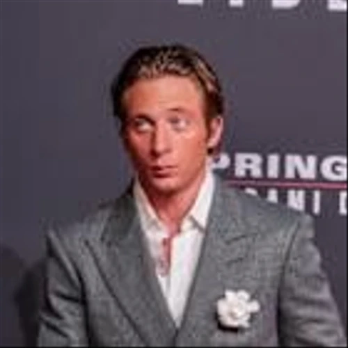 'I'm Obsessed With Reality Real Estate Shows' — Actor Jeremy Allen White Fantasizes About Homes He Might Buy