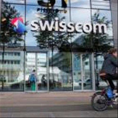 Swisscom revises down earnings outlook after Vodafone Italia acquisition complete