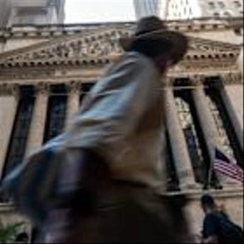 Circle, Coinbase, Strategy Surge as Crypto Stocks Rally on Possible Rate Cut Hopes