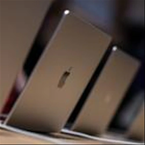 Apple Prepares to Enter Low-Cost Laptop Market for First Time