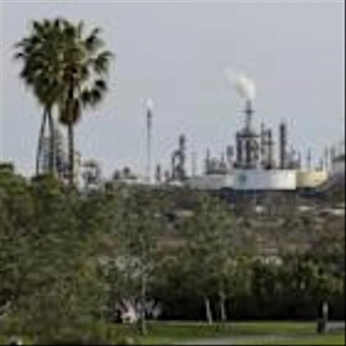 ‘Cannot do business in the state of California’: Gas prices could hit $8/gallon as two refineries shut down