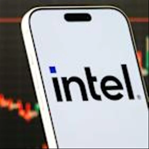 Intel, Brinker International, IT stocks: Top Analyst Calls