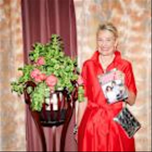 Elyce Arons, Cofounder and CEO of Frances Valentine, Reflects on Friendship With Kate Spade, Success of Frances Valentine and New Book