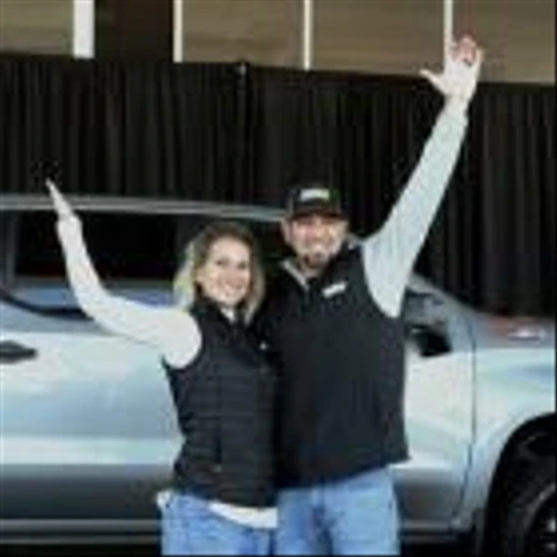 TrueCar Awards Army Veteran with Brand New Vehicle Through DrivenToDrive Initiative