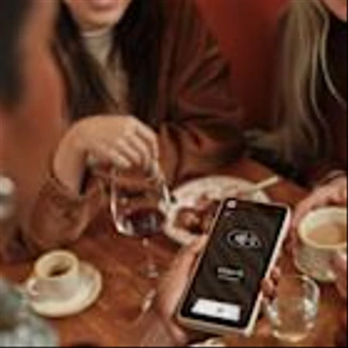 Square Handheld Launches in the UK, Powering Growth for Restaurants