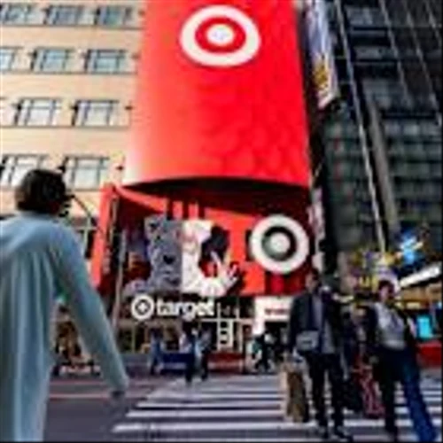 How Target lost to Walmart in the online shopping wars