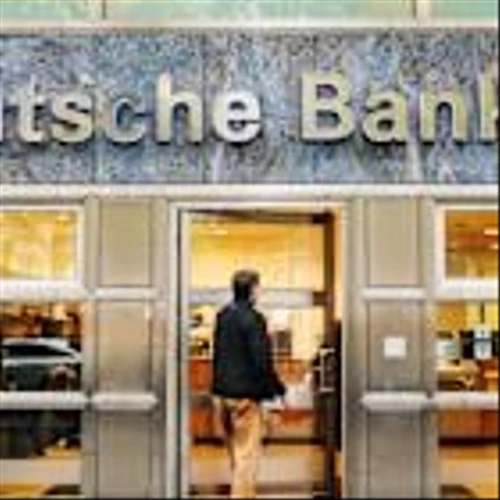 Deutsche Bank signals $30B risk to private credit