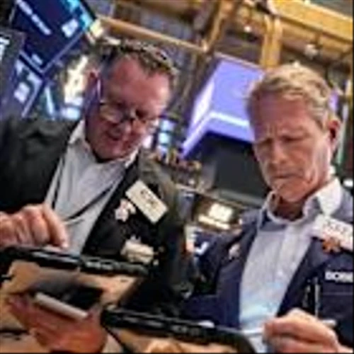 Stock market climbs as shutdown fears loom