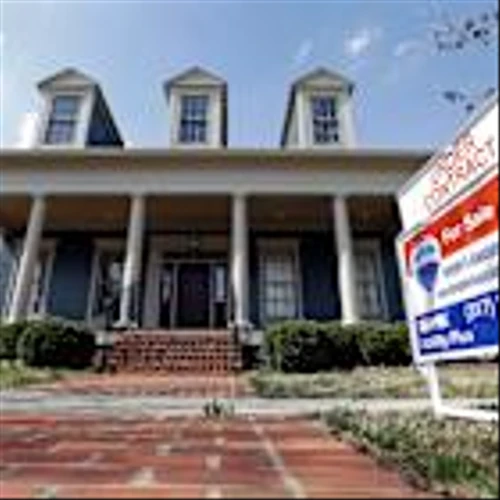 'Homebuyer momentum is building': Pending home sales jump by most since February 2023 in November