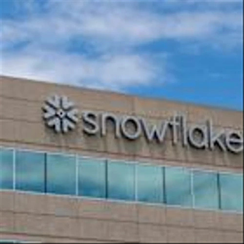 Snowflake Joins Siemens To Break Industry Data Barriers And Boost AI Adoption