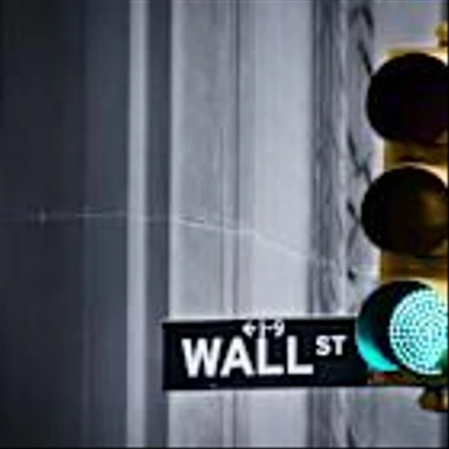 Green Investors Enjoy Huge Returns as Stock Market Powers Through Trump’s Attacks