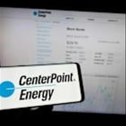 CenterPoint Energy Stock: Is CNP Outperforming the Utilities Sector?