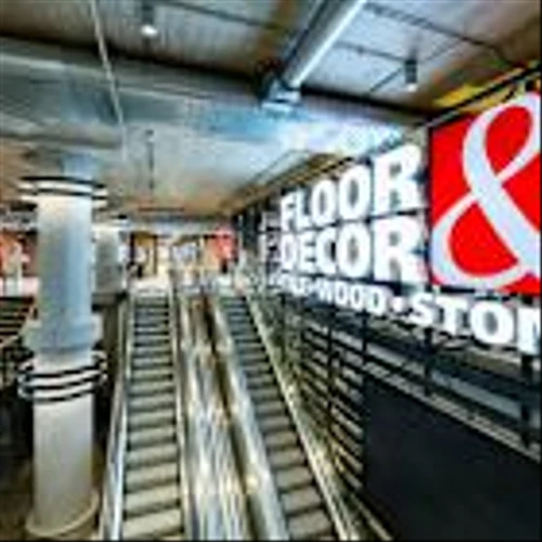 FLOOR & DECOR MARKS SIXTH ANNUAL "PRO APPRECIATION MONTH" WITH EXCLUSIVE TRAININGS AND MAJOR GIVEAWAYS