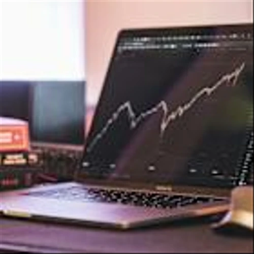 Raymond James Downgrades Booz Allen on Weak Outlook, Margin Pressures