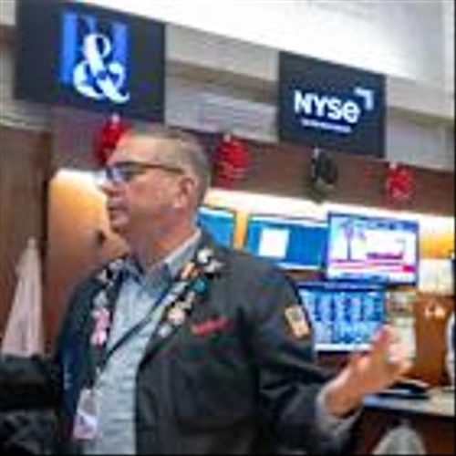Earnings, Fed Rates Mean Stocks Can Ignore the Shutdown. This Could Change That.