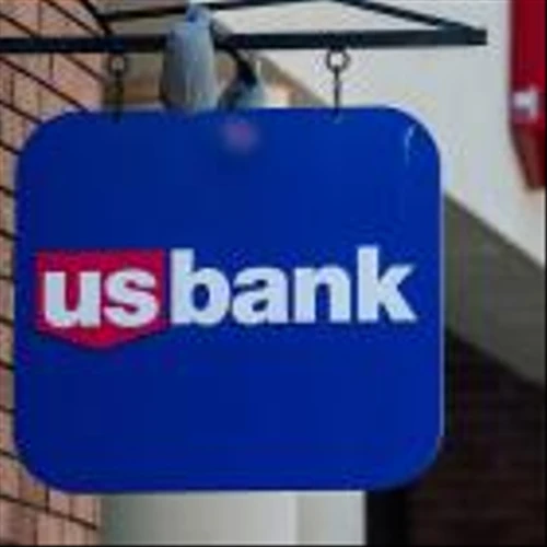 Three Banks See Big Insider Stock Buys