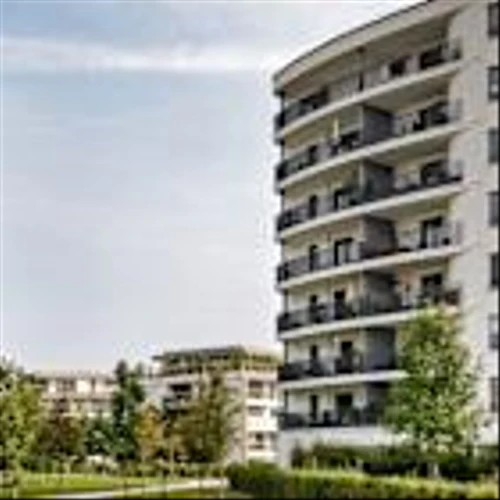 Will the Federal Home Acquisition Ban and ResiBuilt Push Change Invitation Homes' (INVH) Narrative