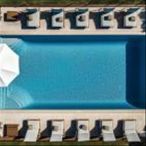 Here’s How Pool Corporation (POOL) Faces the Challenges of Price Rise Due to Tariffs