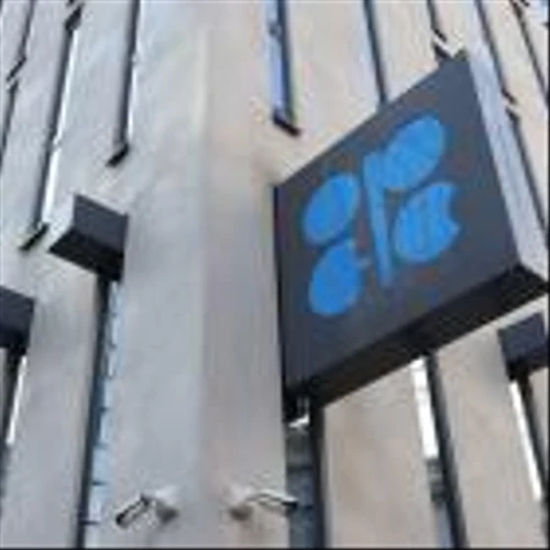 OPEC+ to Review Oil Curbs With Prices Rising After Trump Tariffs