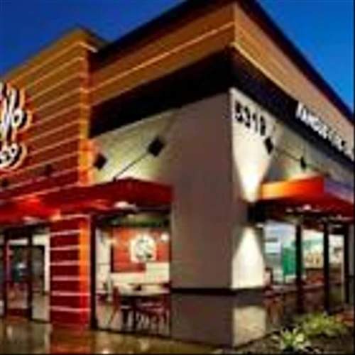 Maria Hollandsworth departs El Pollo Loco