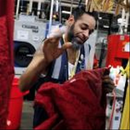 Renting Clothes Was Supposed to Be the Future of Fashion. Then Shoppers Got Bored.