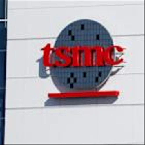 TSMC to Delay Japan Chip Plant and Prioritize U.S. to Avoid Trump Tariffs