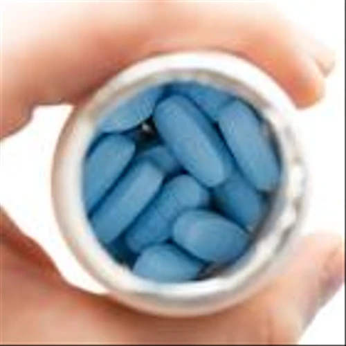 Should You Buy Pfizer (PFE) Before a Breakout Begins?