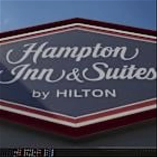 Hilton Lands in DHS Crosshairs After ICE Agents’ Hotel Reservations Are Canceled
