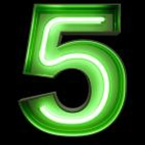 Five Reasons To Watch This Palantir Peer. A Pending Breakout Is Just One.