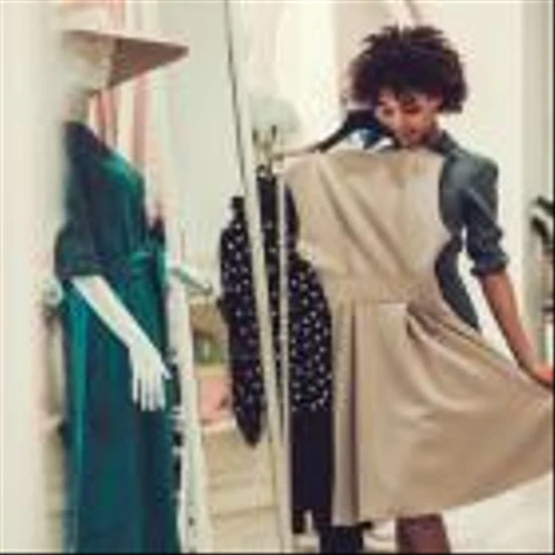 Capri Holdings Q3 Earnings Miss Estimates, Gross Margin Declines Y/Y