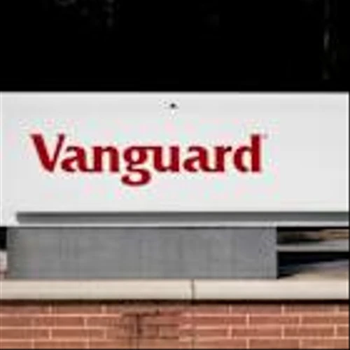 Vanguard Met With Blackstone, Carlyle on Private Markets Product