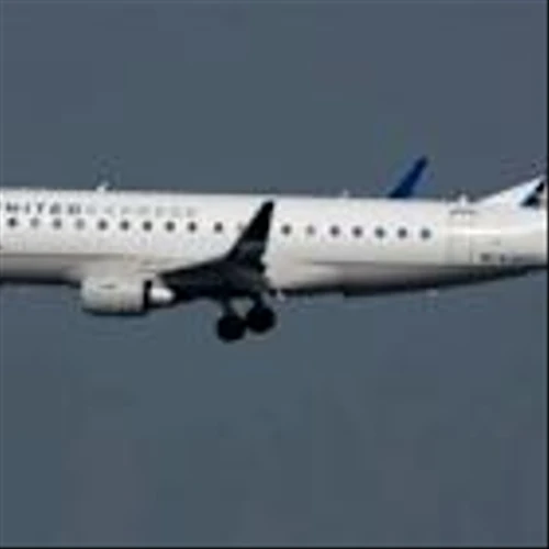 SkyWest passenger jet ran into mid-air turbulence