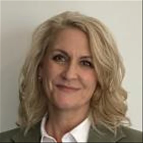 CNA Canada Appoints Catherine Roe as President