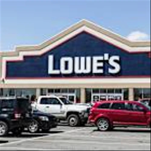 Lowe’s CEO sounds alarm about why shoppers are pulling back