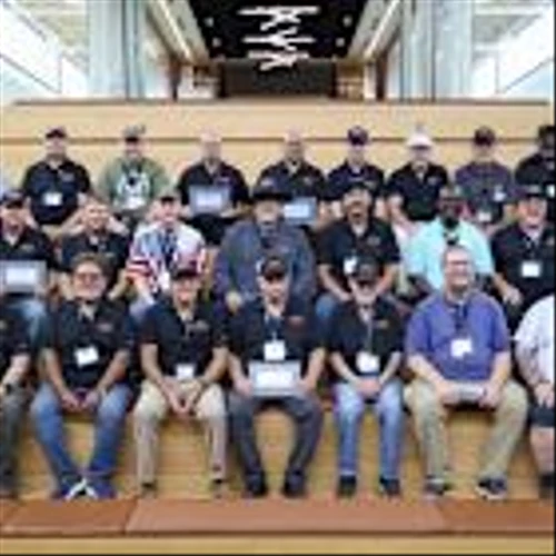 Schneider recognizes over 200 drivers for outstanding commitment to safety