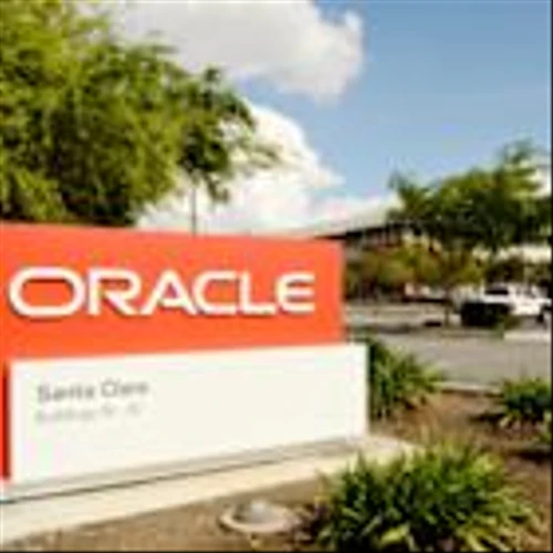 Big Tech Scrambles to Slash Government Cloud Rates