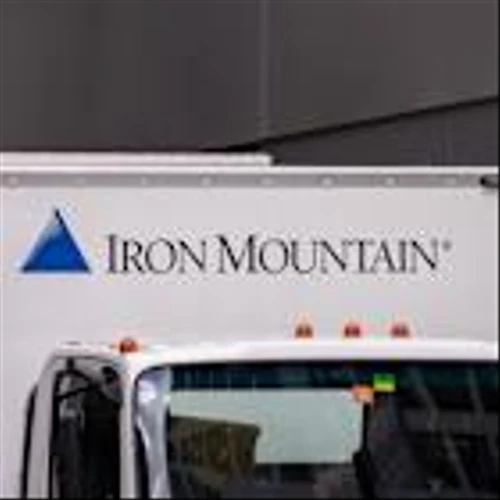 If You Invested $10K In Iron Mountain Stock 10 Years Ago, How Much Would You Have Now?