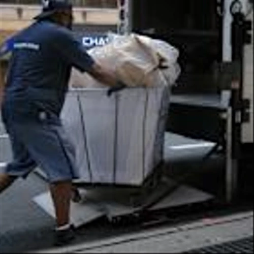 Postal Service stakeholders call for pause of agency’s overhaul plan