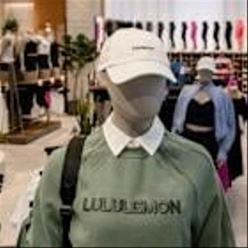 These Retailers Wring Profits From Every Cent. 2 Stocks to Buy.