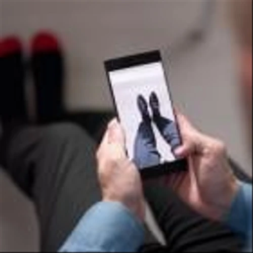 Perfect Corp Scoops Up Virtual Try-On Company From Farfetch