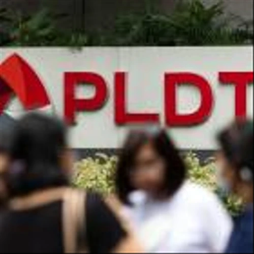 Top Philippine Telco Seeks $1 Billion Valuation for Data Centers