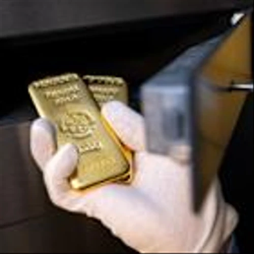 Gold forecast to rise above $3,100 per ounce as Trump's 'tariff chaos' boosts demand