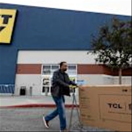 Best Buy Stock Falls After Earnings. Fiscal-Year Guidance Cut to Account for Tariffs.
