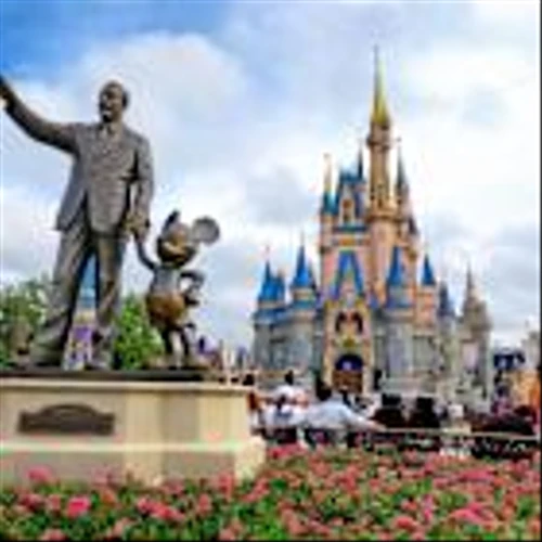 Analyst reboots Disney stock price target on cruise segment