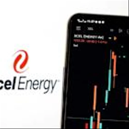 Are Wall Street Analysts Bullish on Xcel Energy Stock?