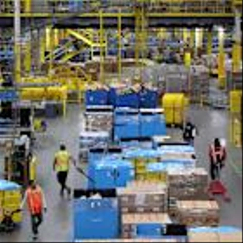 US holiday online sales growth to slow on economic uncertainty: Adobe Analytics