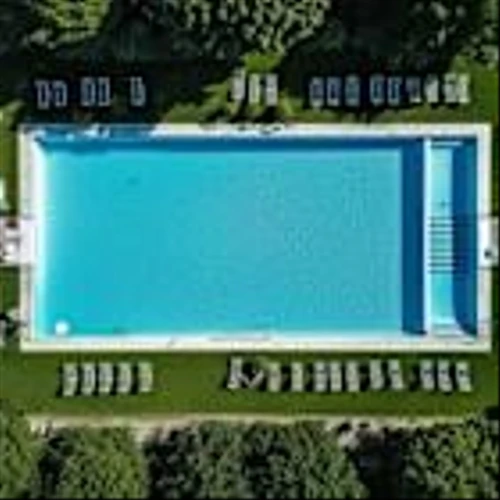 Pool Corp (POOL) Back in Focus as Analysts Revisit the Building Products Outlook