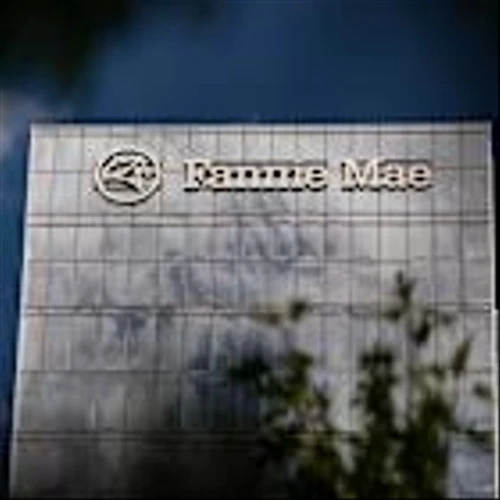 Turf War Unfolds Over Fannie and Freddie as Bessent and Pulte Clash