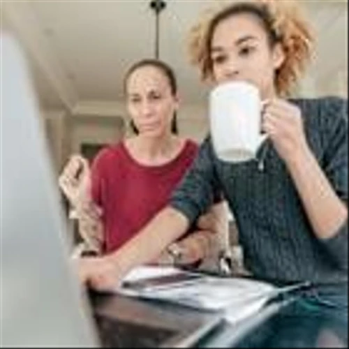 Palantir Billionaire Peter Thiel Just Made a Shocking Move, Delivering a $74 Million Warning to Wall Street. Should You Listen?