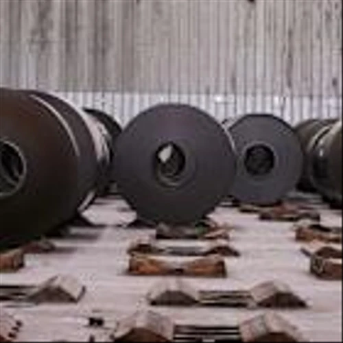US steelmaker Nucor tops quarterly estimates on higher spot prices